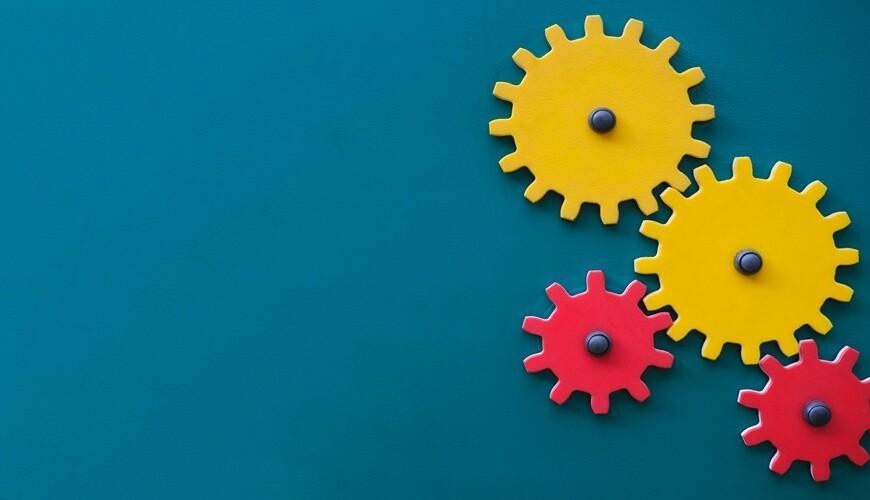Liiketoimintamuotoilu systeemimuotoilun pedagogiikkana